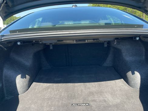 Used 2025 Nissan Altima 2.5 SV FWD image 26
