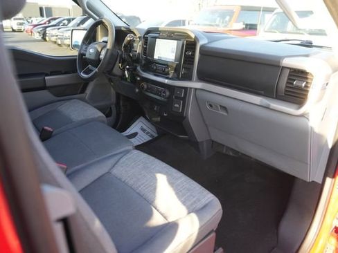 Used 2022 Ford F150 XLT w/ Trailer Tow Package image 18