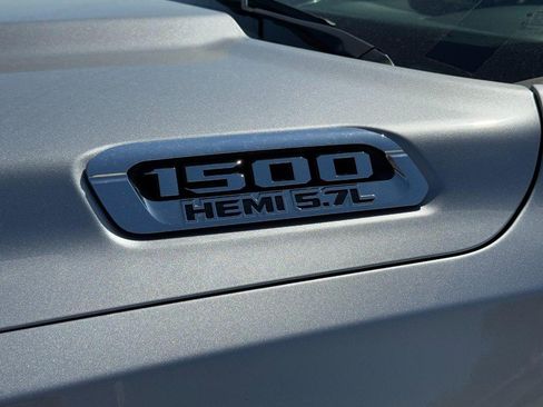 Used 2019 RAM 1500 Big Horn AWD/4WD image 8