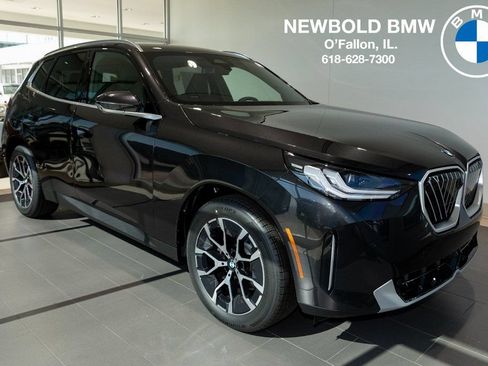 Used 2025 BMW X3 xDrive30i w/ Premium Package AWD/4WD image 1