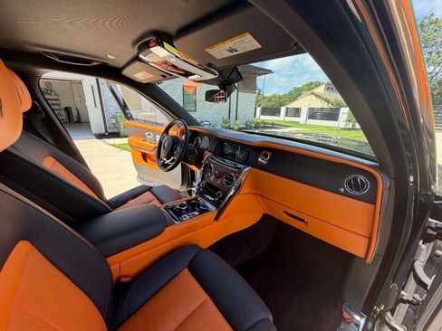 Used 2023 Rolls-Royce Cullinan w/ Cullinan Package AWD/4WD image 20