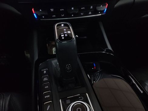 Used 2020 Maserati Levante GranSport image 15