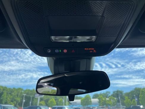 New 2026 Chevrolet Equinox LT FWD image 30