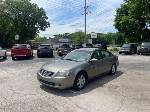 Used 2005 Nissan Altima 2.5 SL w/ (G02) SL Pkg FWD image 1