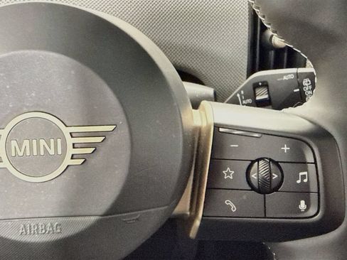 Certified 2026 MINI Cooper 4-Door Hardtop FWD image 16