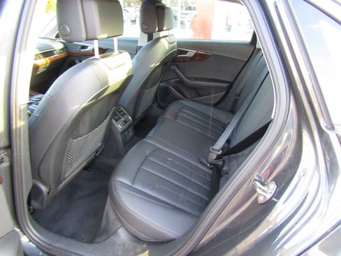 Used 2018 Audi A4 2.0T Premium Plus image 13