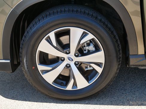 Used 2025 Subaru Ascent Premium AWD/4WD image 15