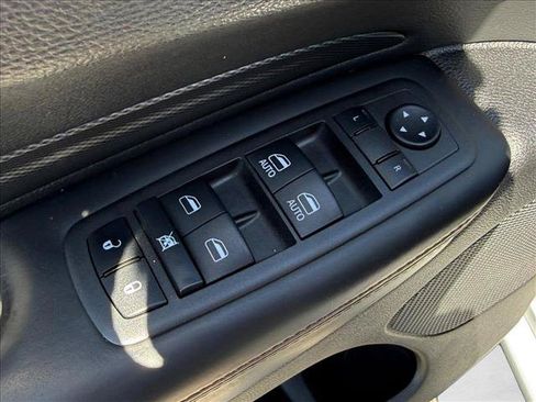 Used 2022 Dodge Durango R/T w/ Blacktop Package AWD/4WD image 21