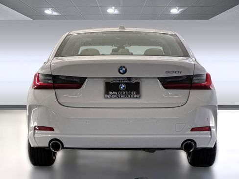 Certified 2023 BMW 330i Sedan w/ Driving Assistance Package image 10