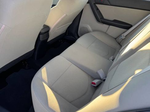 Used 2012 Kia Forte EX image 13