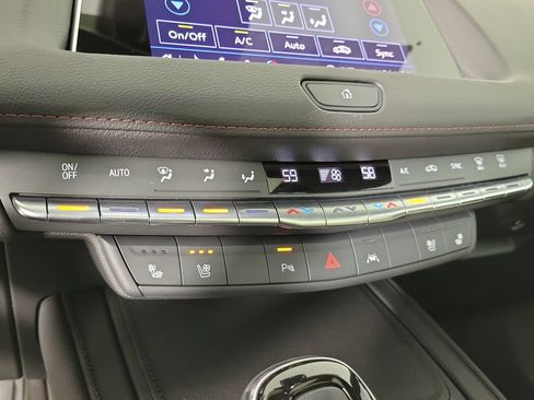 Certified 2022 Cadillac XT4 Sport FWD image 29