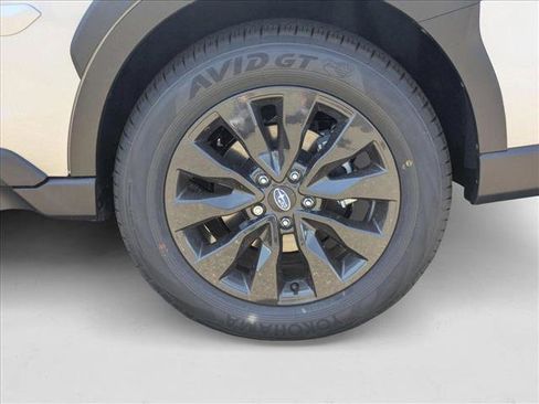 Used 2025 Subaru Outback Onyx Edition XT image 10