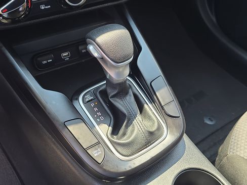 Certified 2022 Kia Soul LX image 25