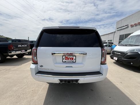 Used 2016 GMC Yukon XL Denali w/ Open Road Package AWD/4WD image 37