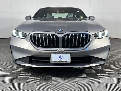 Certified 2024 BMW 540i xDrive w/ Premium Package AWD/4WD image 13
