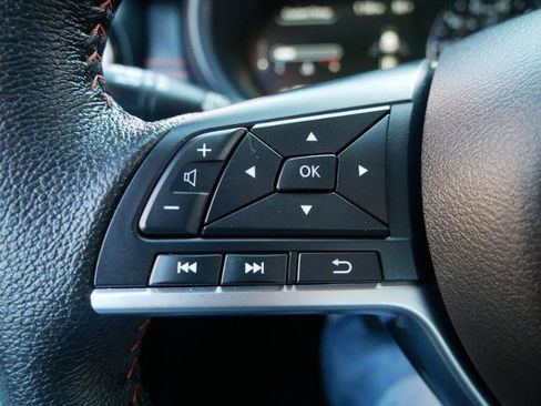 Certified 2024 Nissan Kicks SR w/ SR Premium Package image 27