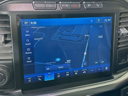 Certified 2022 Ford F150 Lariat w/ Equipment Group 502A High image 18