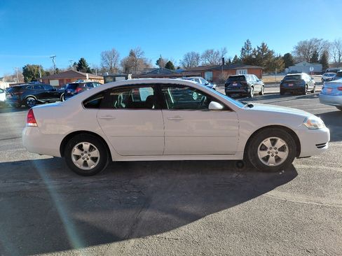 Used 2011 Chevrolet Impala LS image 5