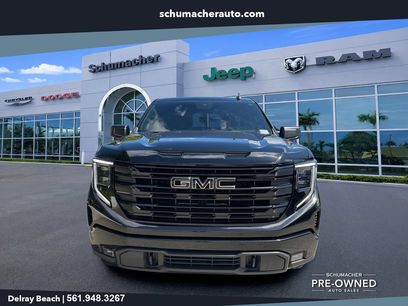 Used 2024 GMC Sierra 1500 Elevation w/ LPO, Elevation Black Package