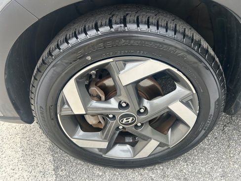 Used 2020 Hyundai Venue SEL w/ Convenience + Premium Package FWD image 27