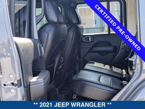 Used 2021 Jeep Wrangler Unlimited Sahara w/ Cold Weather Group AWD/4WD image 14