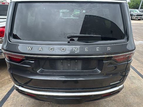 Used 2022 Jeep Wagoneer Series I RWD image 6