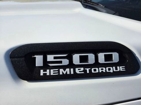 Used 2024 RAM 1500 Big Horn AWD/4WD image 23