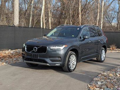 Used 2016 Volvo XC90 T6 Momentum w/ Momentum Plus Package