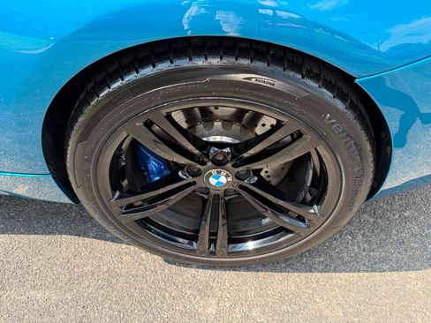 Used 2018 BMW M2 w/ Executive Package RWD image 24