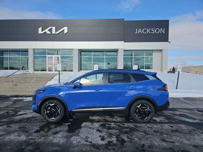New 2026 Kia Sportage EX w/ EX Panorama Roof Package