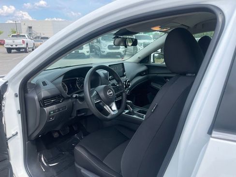 Used 2024 Nissan Sentra SV FWD image 50