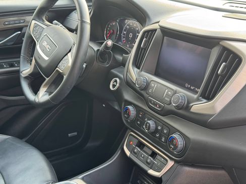 Used 2023 GMC Terrain Denali AWD/4WD image 12