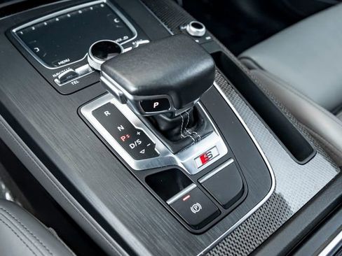 Used 2019 Audi SQ5 Premium Plus w/ Premium Plus Package AWD/4WD image 23