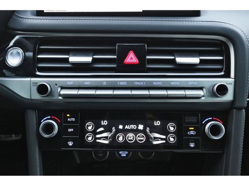 Used 2025 Genesis G70 3.3T Advanced w/ Sport Prestige Package image 27