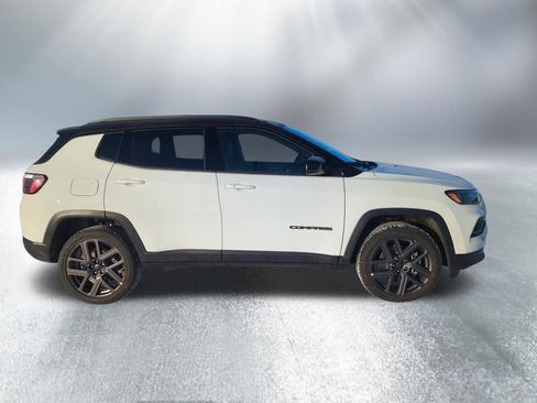 New 2026 Jeep Compass Limited image 5