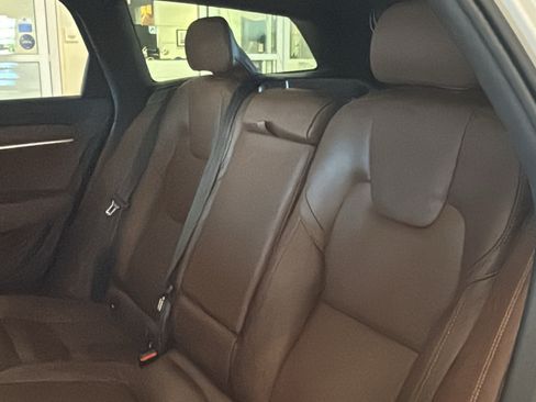 Certified 2025 Volvo V90 B6 Cross Country Ultra w/ Protection Package Premier AWD/4WD image 26