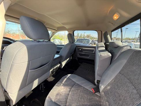 Used 2016 RAM 1500 Big Horn AWD/4WD image 25