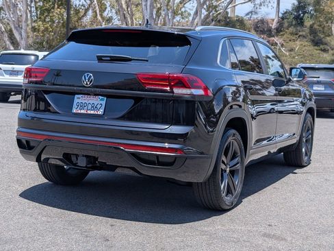 Used 2022 Volkswagen Atlas Cross Sport SEL R-Line AWD/4WD image 13