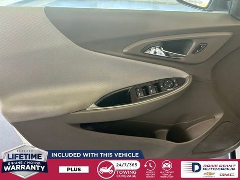 Used 2024 Chevrolet Malibu LT image 17