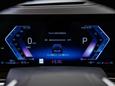 Used 2024 BMW X5 xDrive40i w/ Premium Package image 33