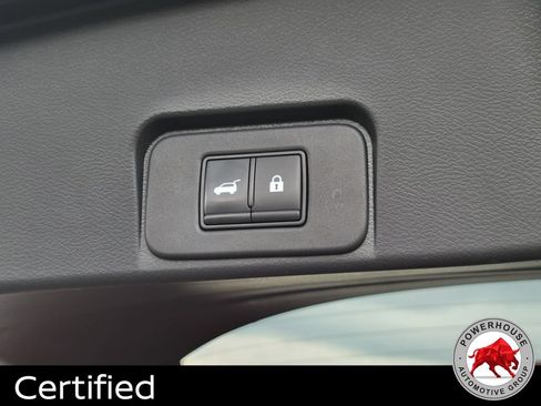 Used 2021 Nissan Rogue SV w/ Premium Package FWD image 14