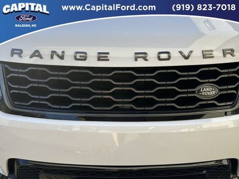 Used 2021 Land Rover Range Rover Sport HSE Silver Edition image 10