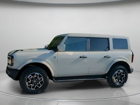 New 2026 Ford Bronco Outer Banks AWD/4WD image 15