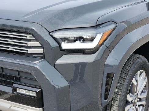 New 2026 Toyota 4Runner Limited image 10