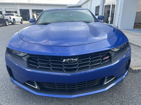 Used 2019 Chevrolet Camaro LT w/ RS Package RWD image 7