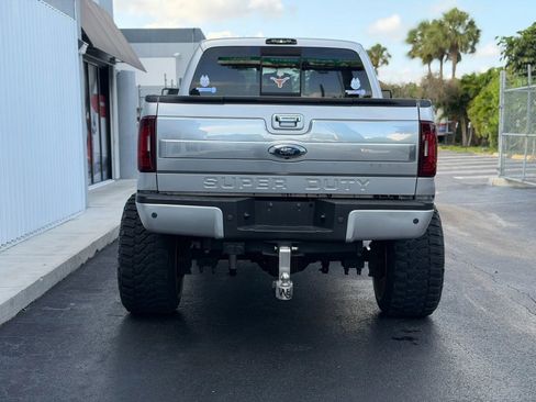 Used 2015 Ford F250 Platinum AWD/4WD image 5