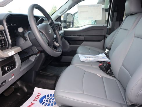 New 2026 Ford F550 4x4 Supercab Super Duty image 11