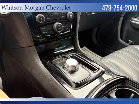 Used 2018 Chrysler 300 S RWD image 31