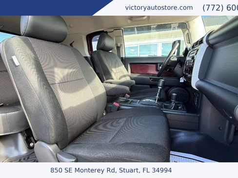 Used 2007 Toyota FJ Cruiser 4WD image 26
