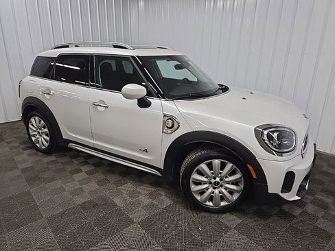 Used 2023 MINI Cooper Countryman SE w/ Storage Package image 1